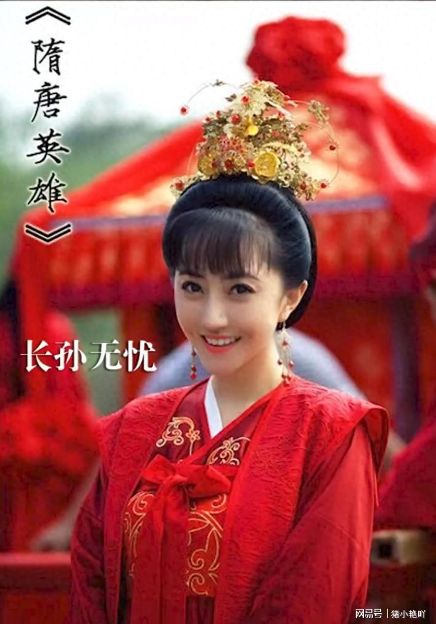 乐鱼官网-女演员自曝：曾流产5次失去7个宝宝，如今43岁仍努力拼二胎！